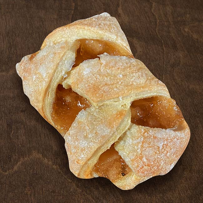 EBB Apple Pie Pastry